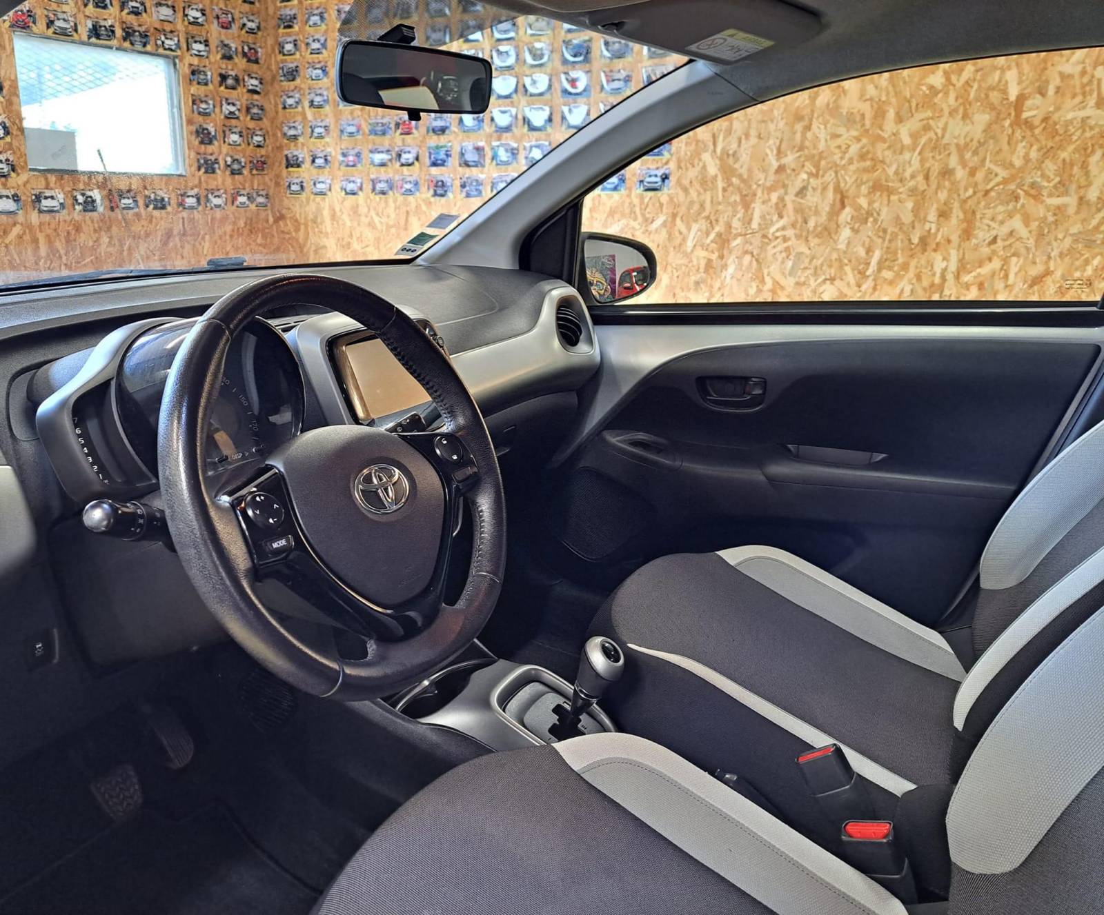 Vente de Toyota Aygo boite automatique d'occasion proche de La Londe avec 45 900kms