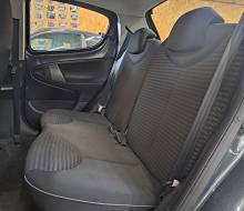 A vendre Peugeot 107 phase 2 essence boite manuelle 121 000 kms à Hyères